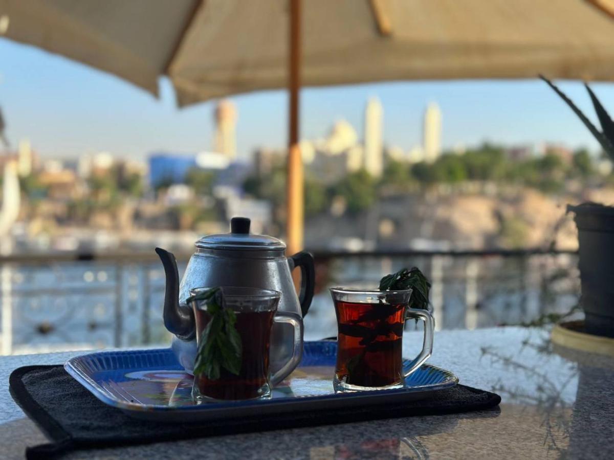 Mastonkel Hotell Aswan Eksteriør bilde