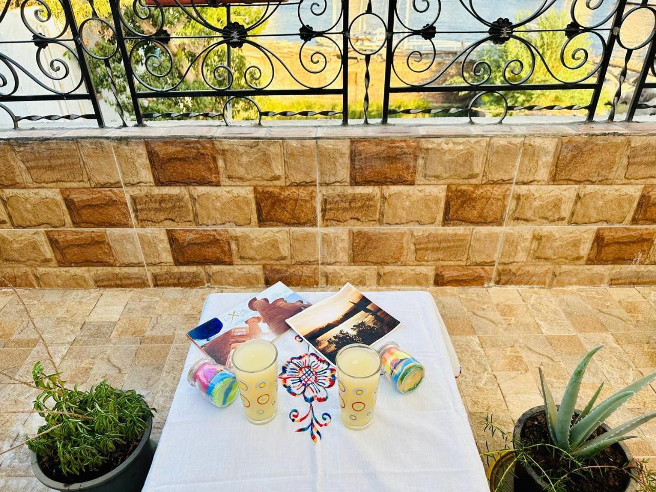 Mastonkel Hotell Aswan Eksteriør bilde